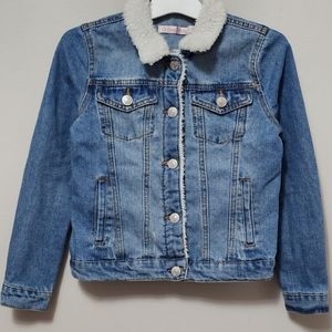 Ci Sono blue distressed sherpa collar denim jacket size medium (8-10)